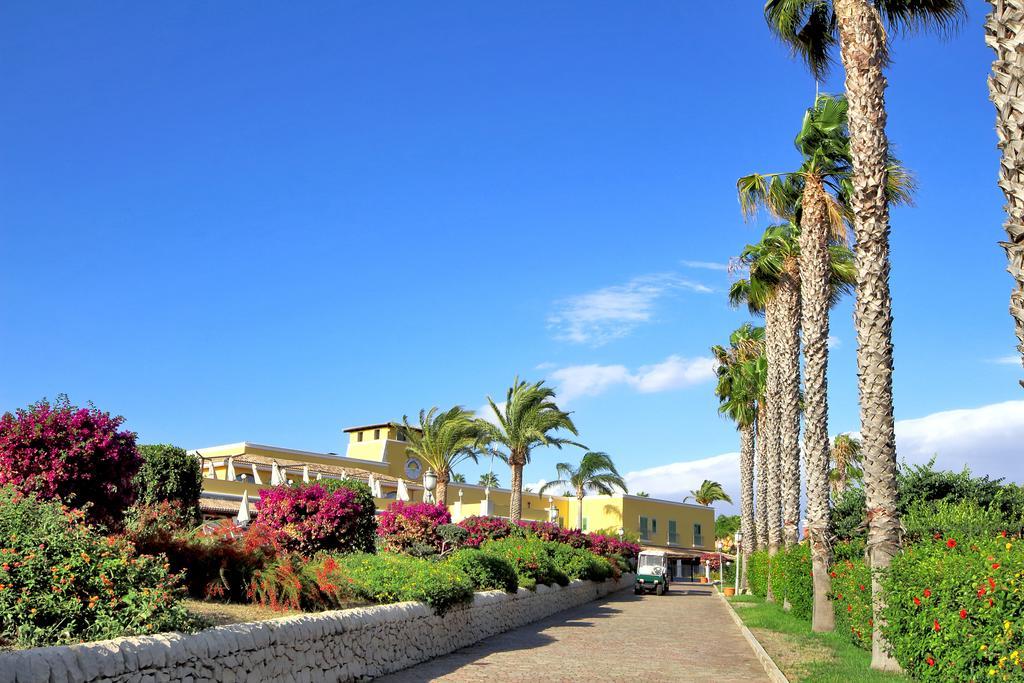 Hotel Igv Club Baia Samuele Sampieri Exterior foto