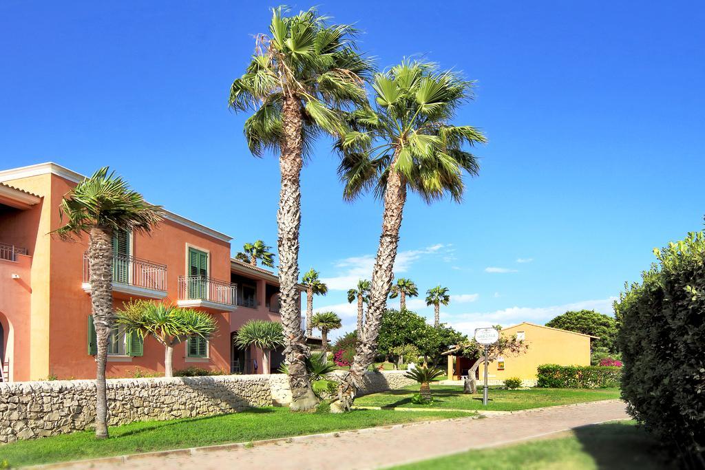 Hotel Igv Club Baia Samuele Sampieri Exterior foto
