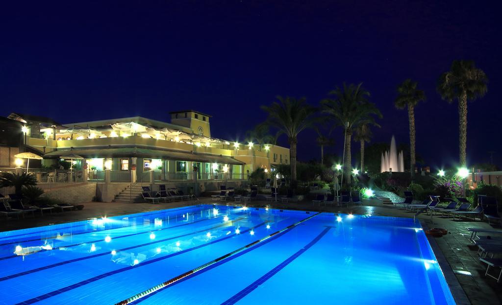 Hotel Igv Club Baia Samuele Sampieri Exterior foto